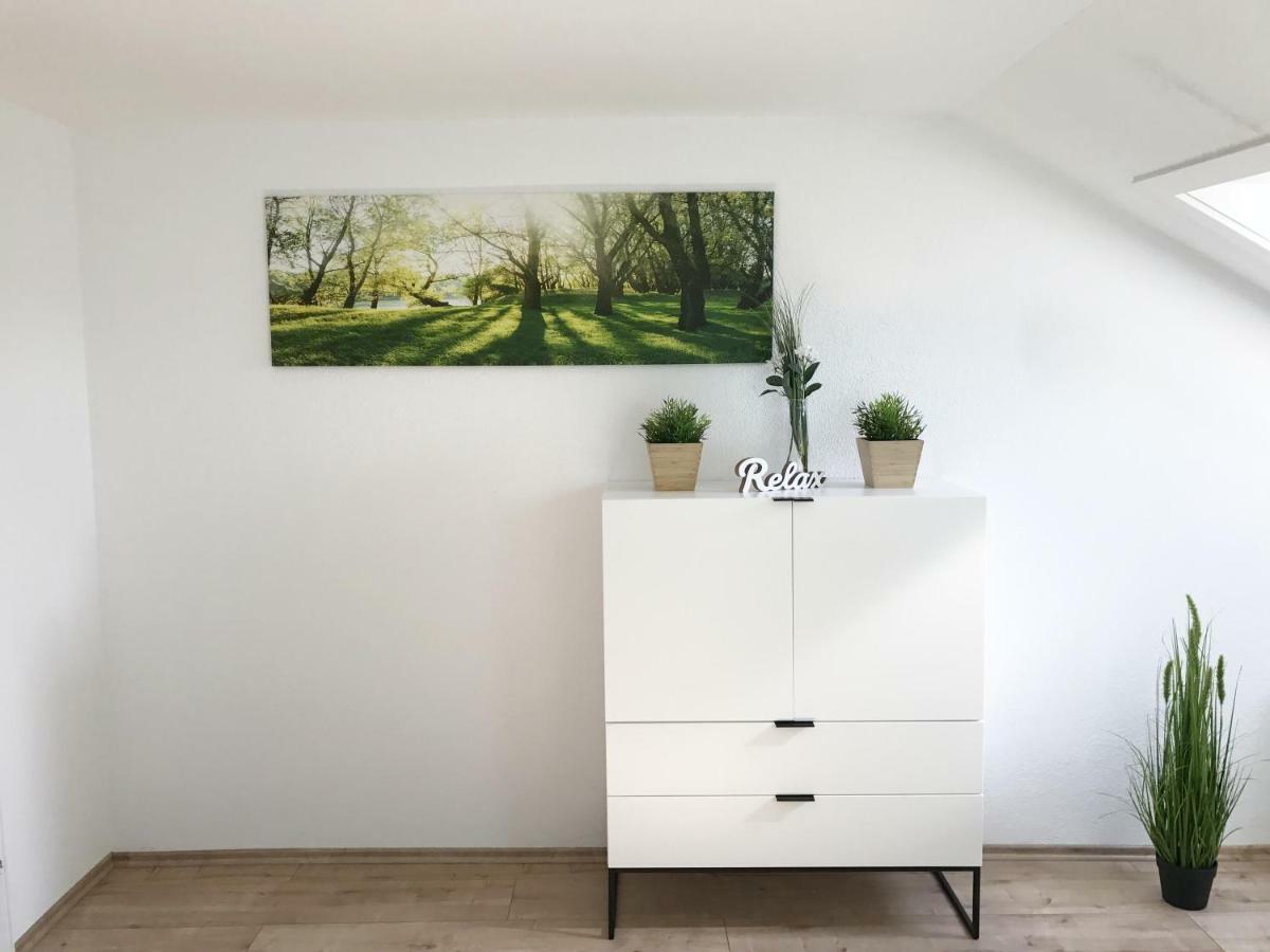 Zollernalb-Apartment อัลบ์ชตัดท์ ภายนอก รูปภาพ